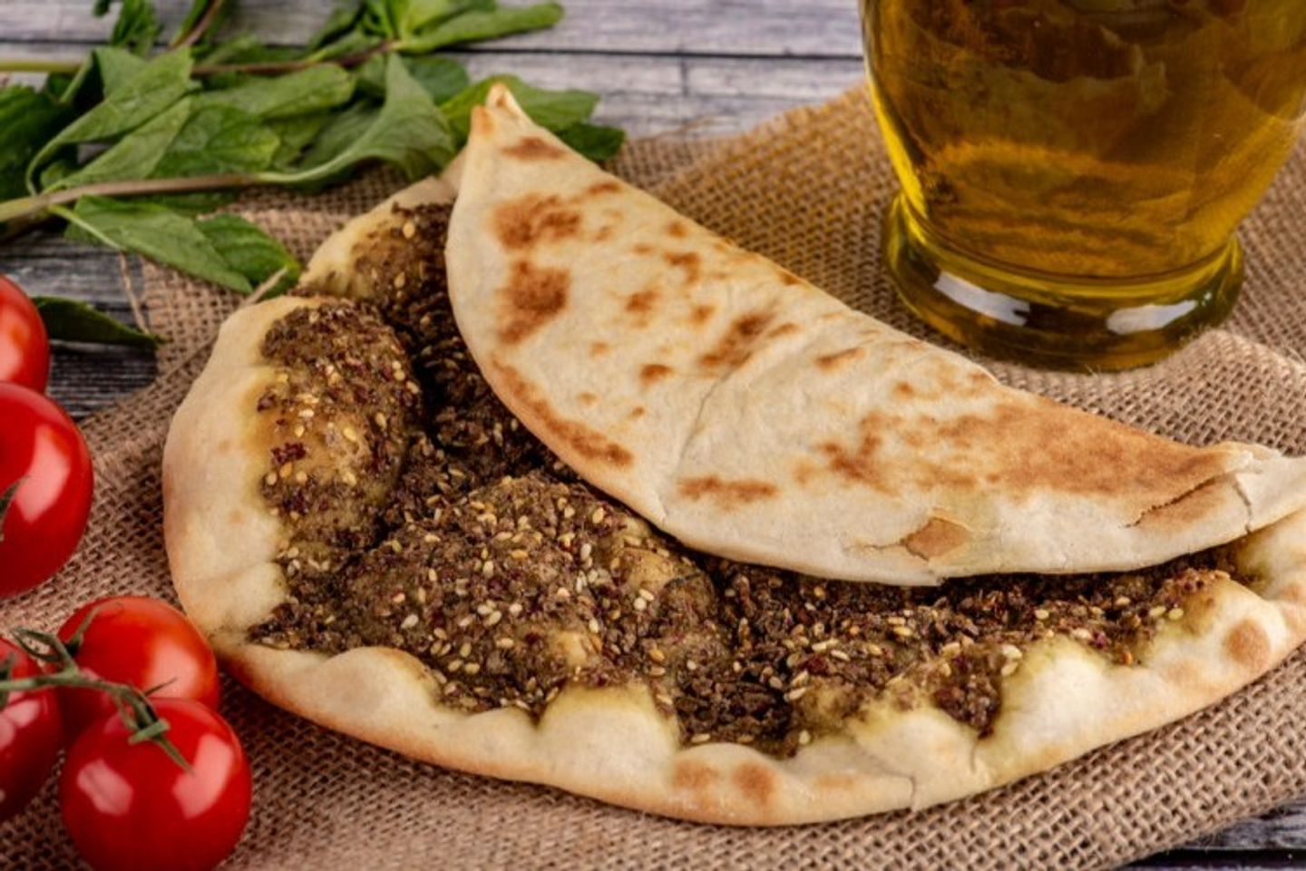 ‏زعتر طماطم