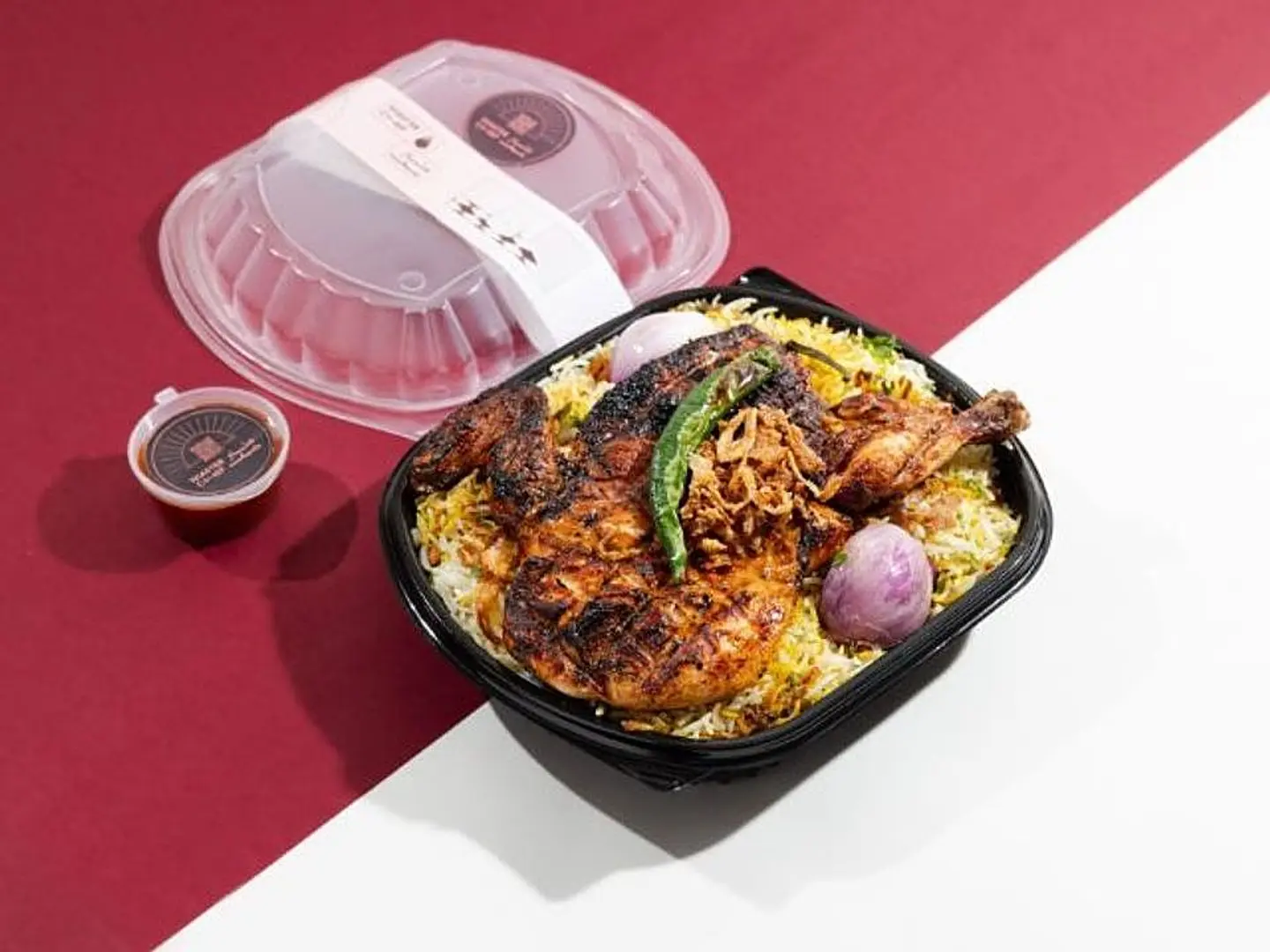 نصف دجاجة عالفحم مع الأرز