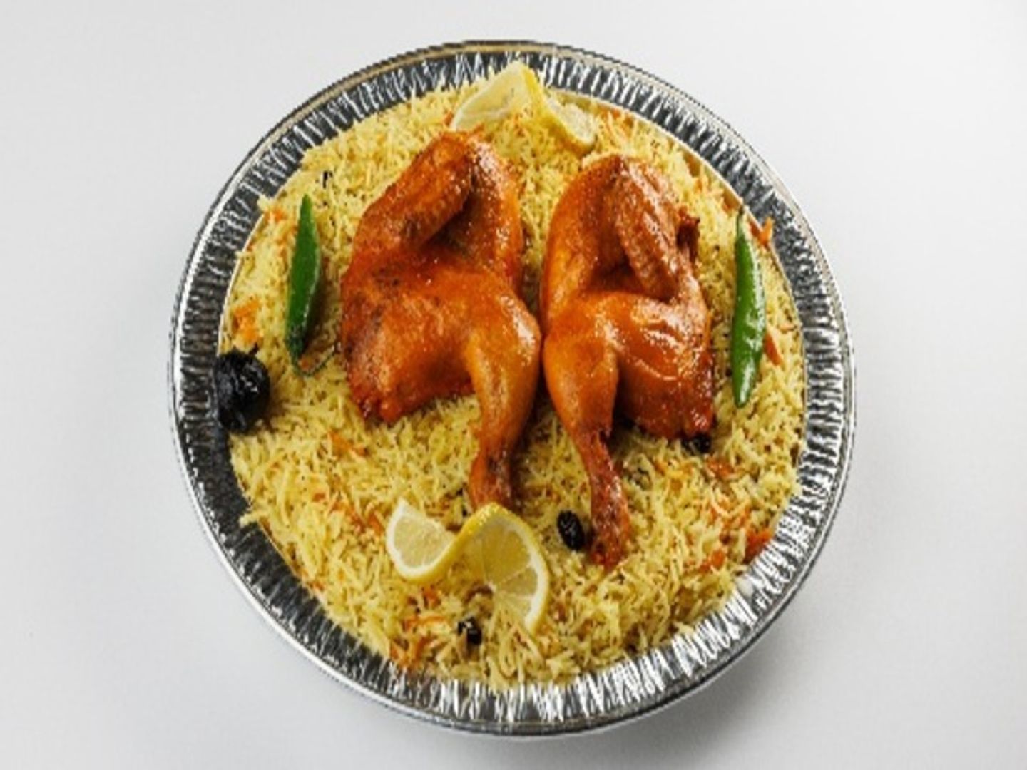 حبة دجاج محمر مع رز بخاري