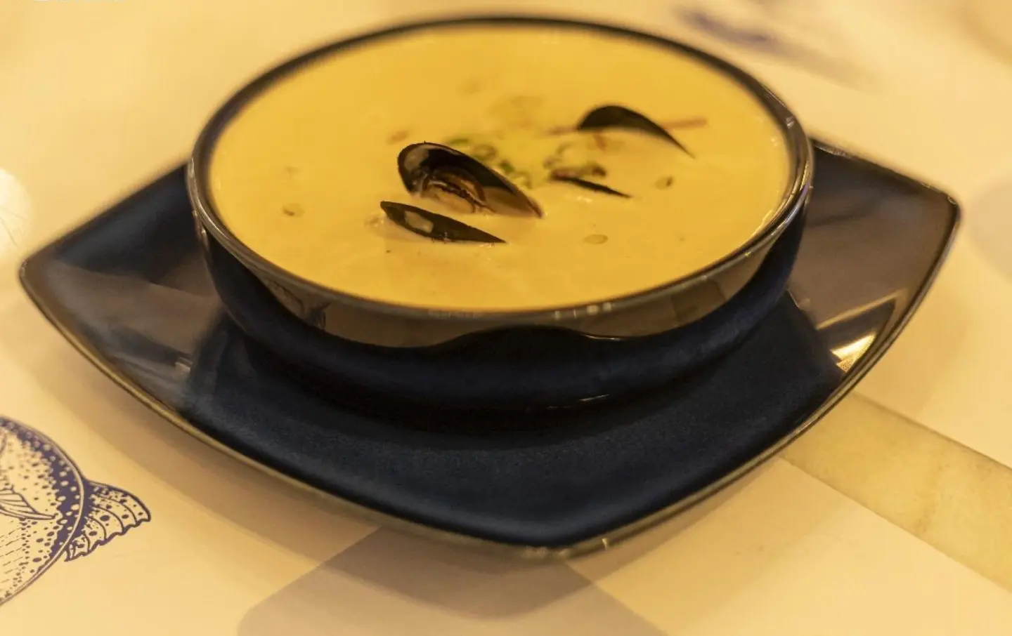 شوربة كريمة ثمار البحر