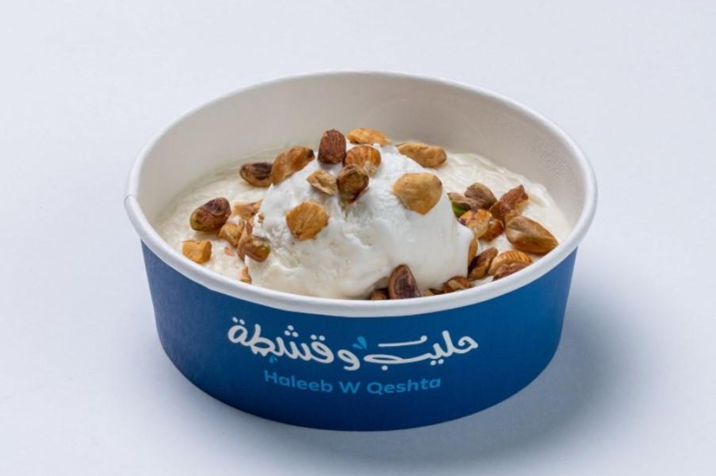 أرز بحليب مع آيس كريم والمكسرات