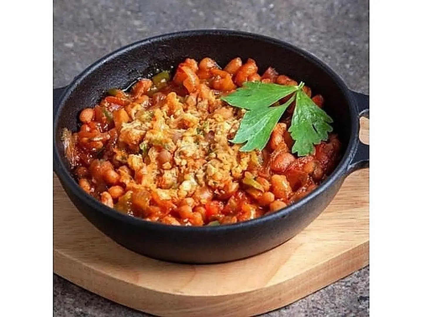 فاصوليا مع البيض