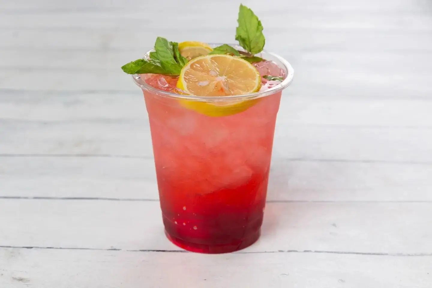 موهيتو أحمر