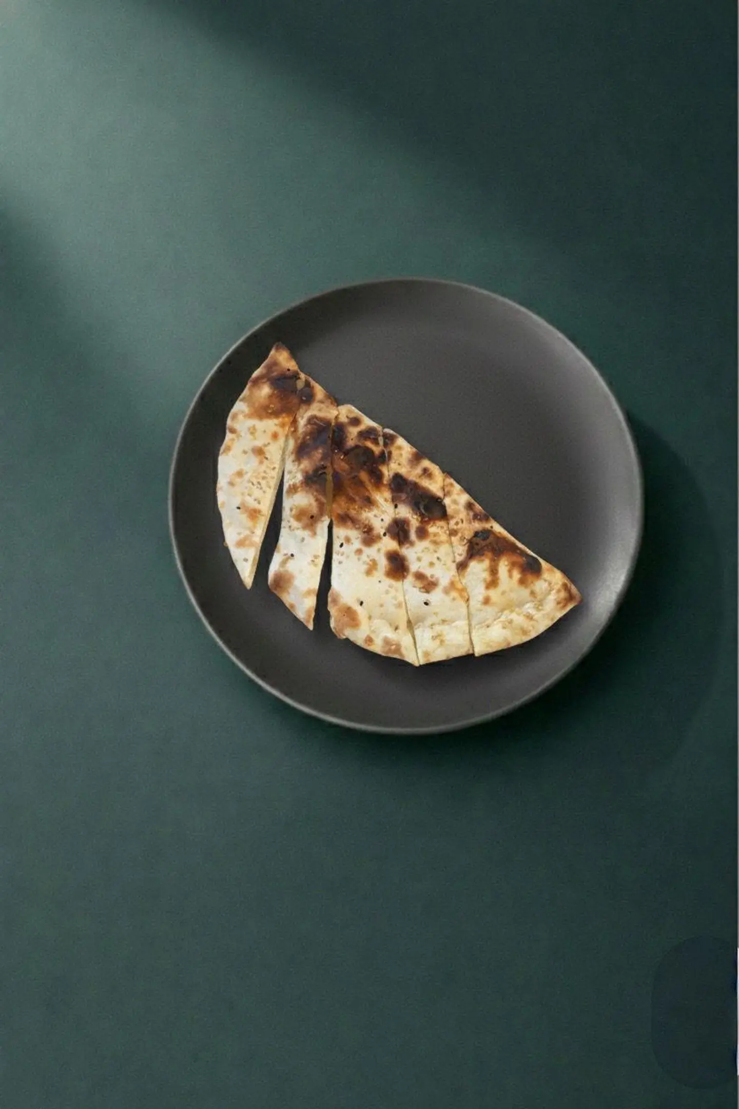 منقوشة اجبان