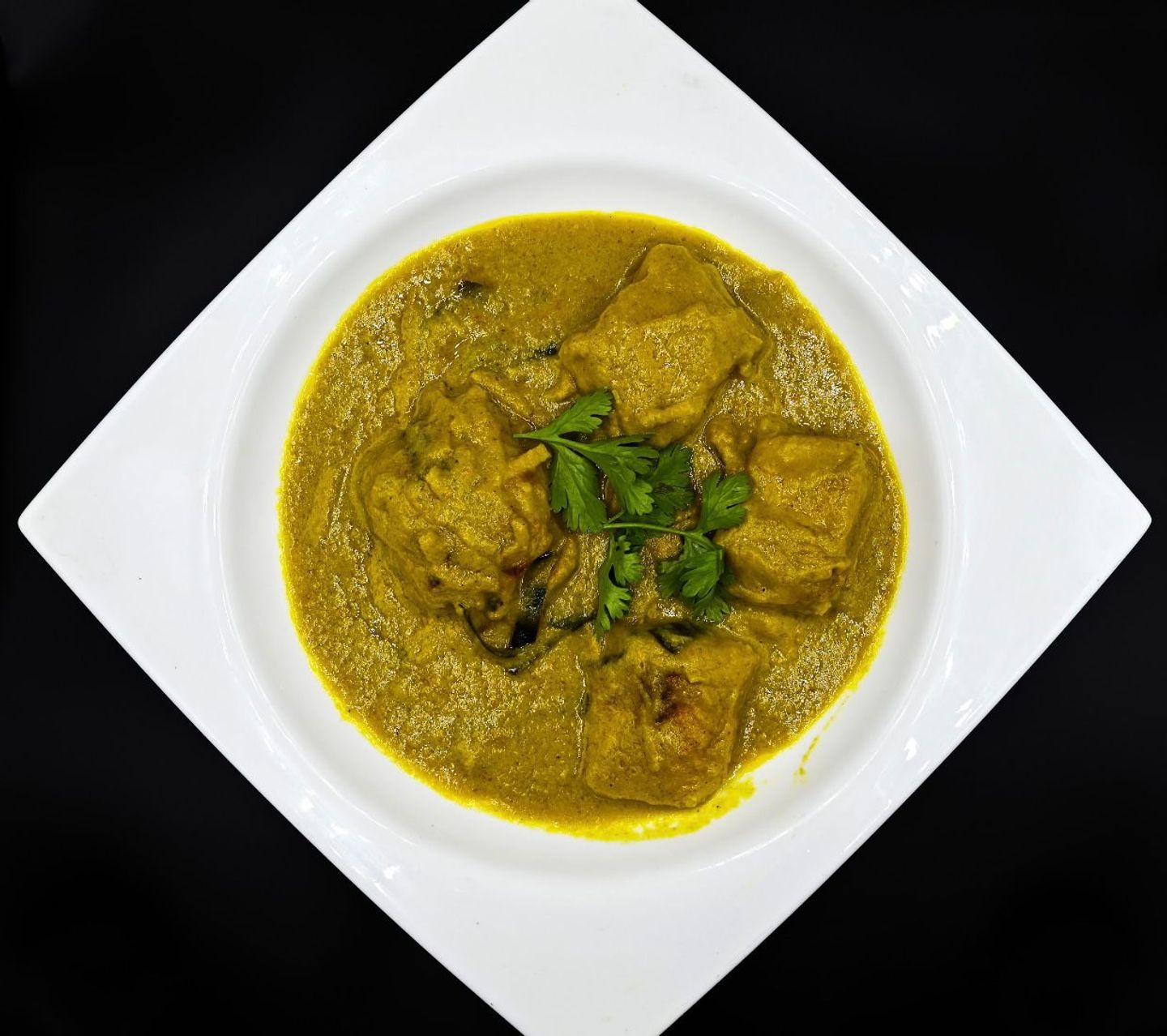 طاجم كاري