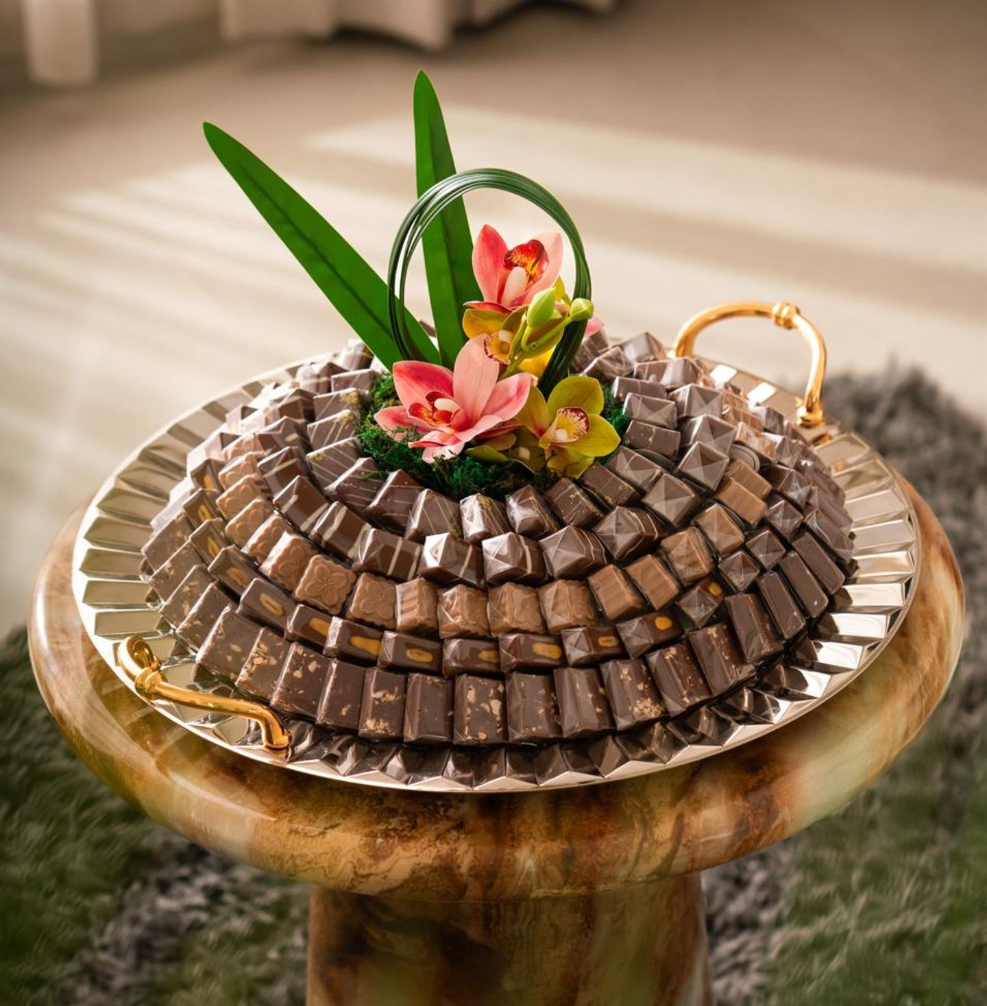 Large Transparent Round Tray