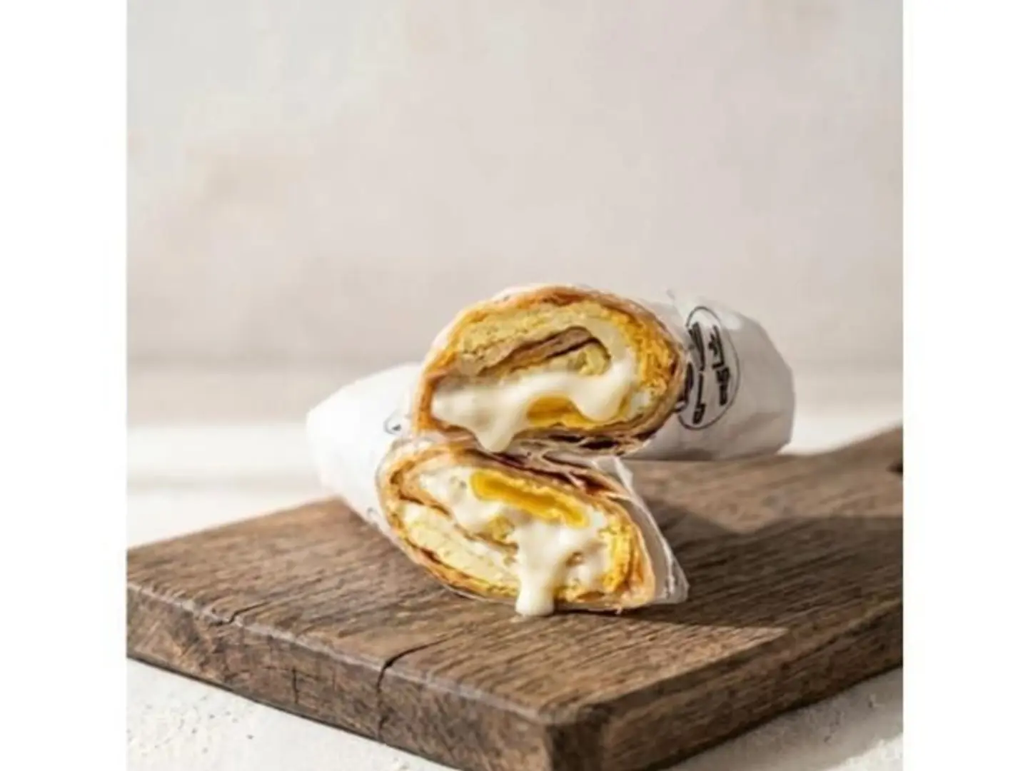 Egg And Cream Cheese Chapati