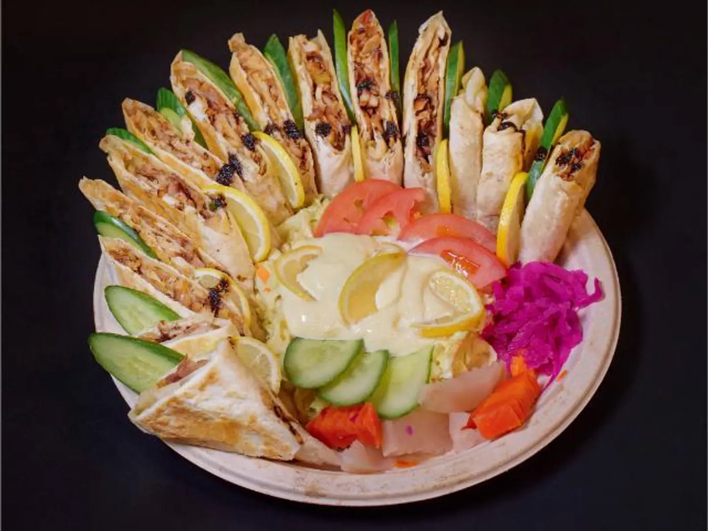 صحن شاورما عربي دجاج