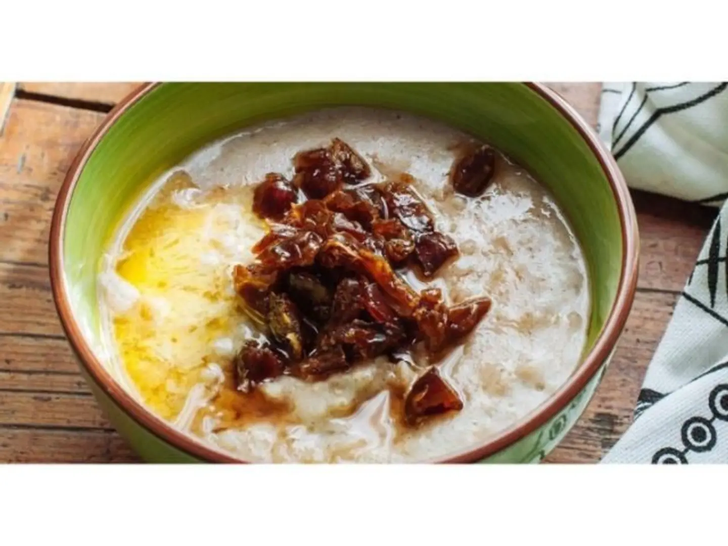 فتة تمر حليب