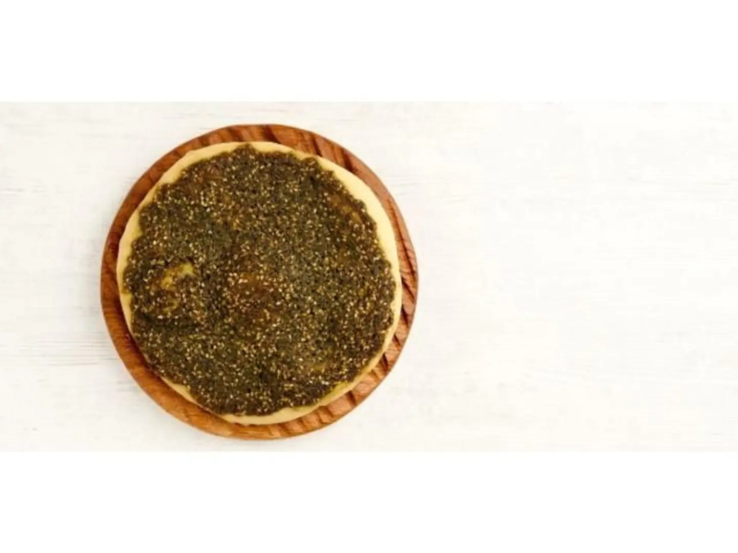 مناقيش زعتر و زيت زيتون