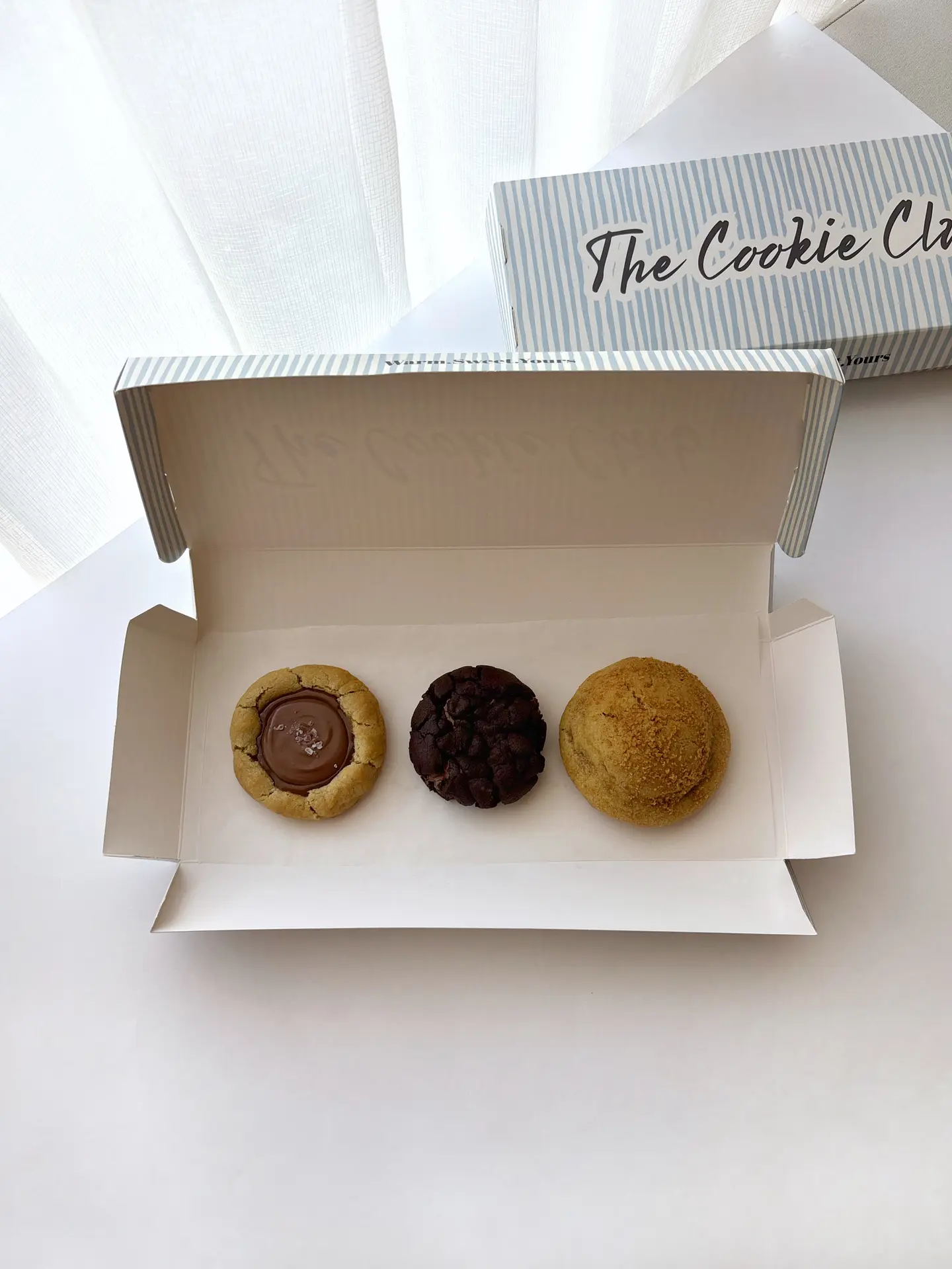 Box Of 3 Cookies Of Your Choice