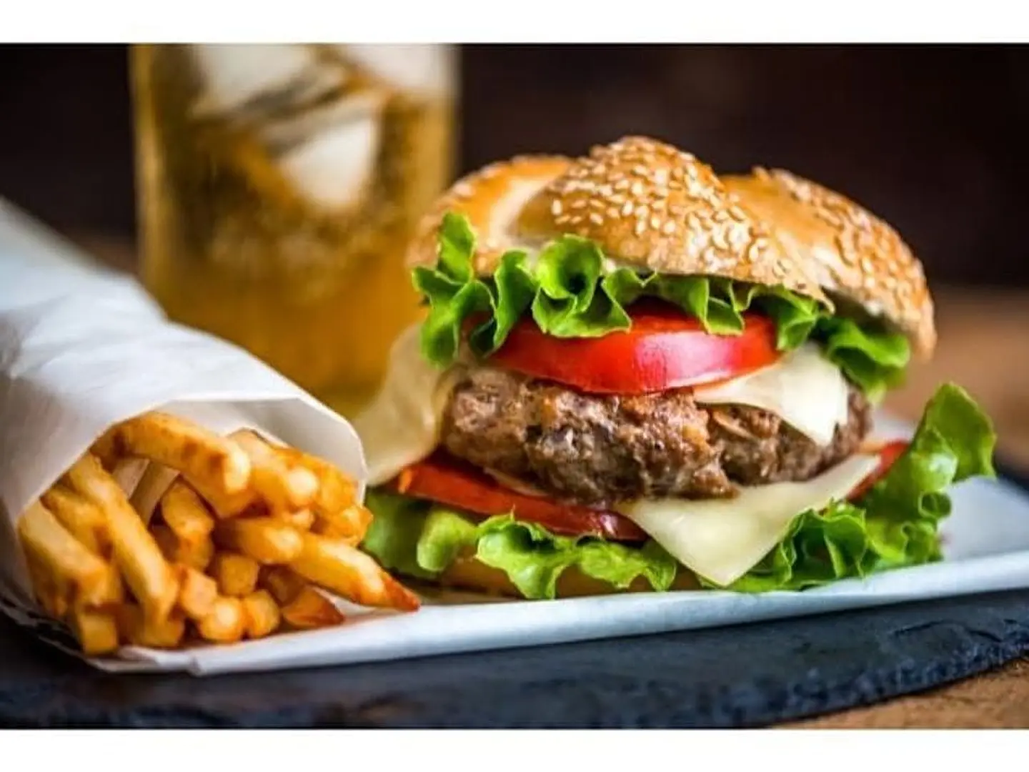 برجر لحم بقري مقرمش تربل