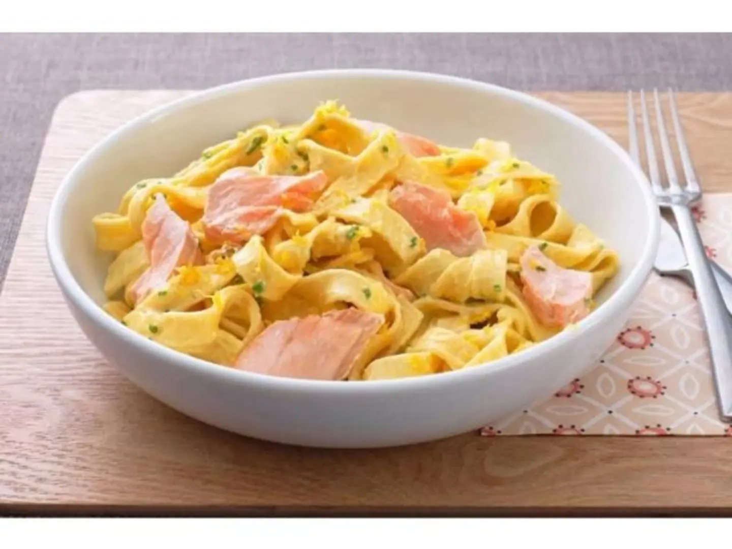 Salmon And Caviar Fettuccine