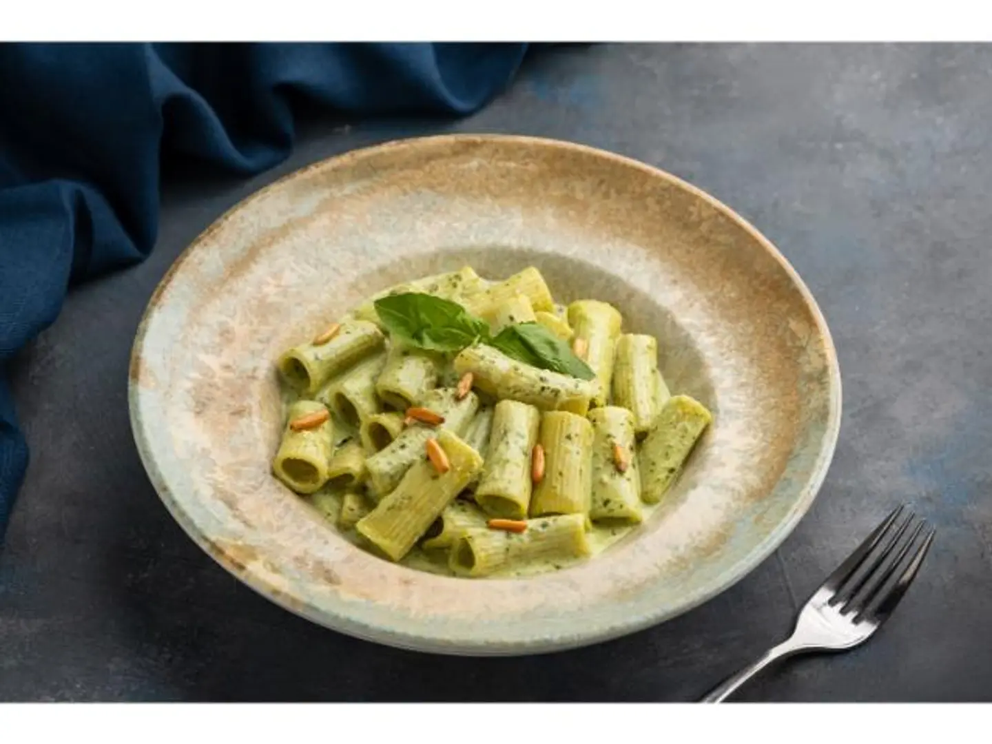Rigatoni Pesto