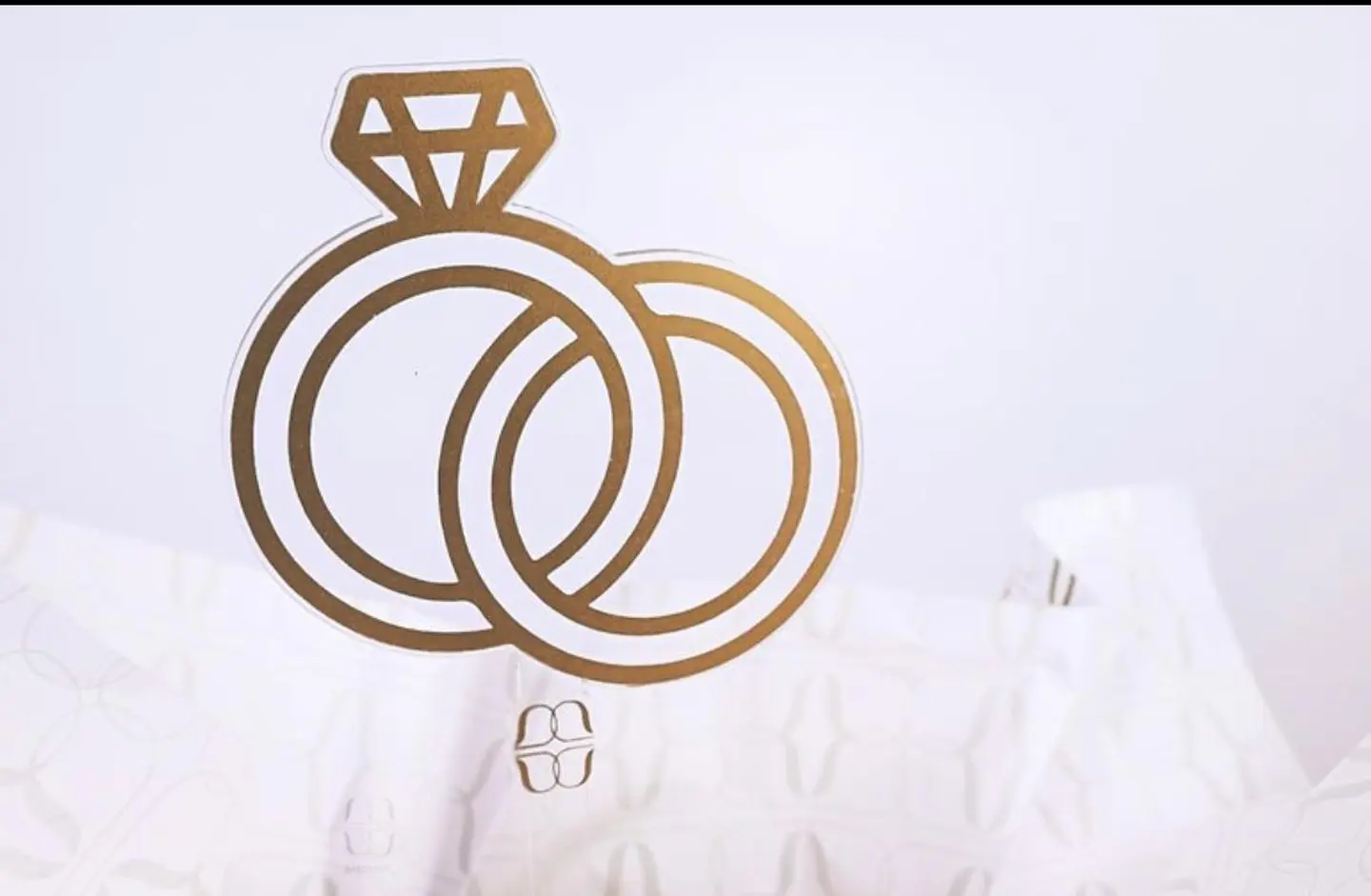 حلقة أكريليك