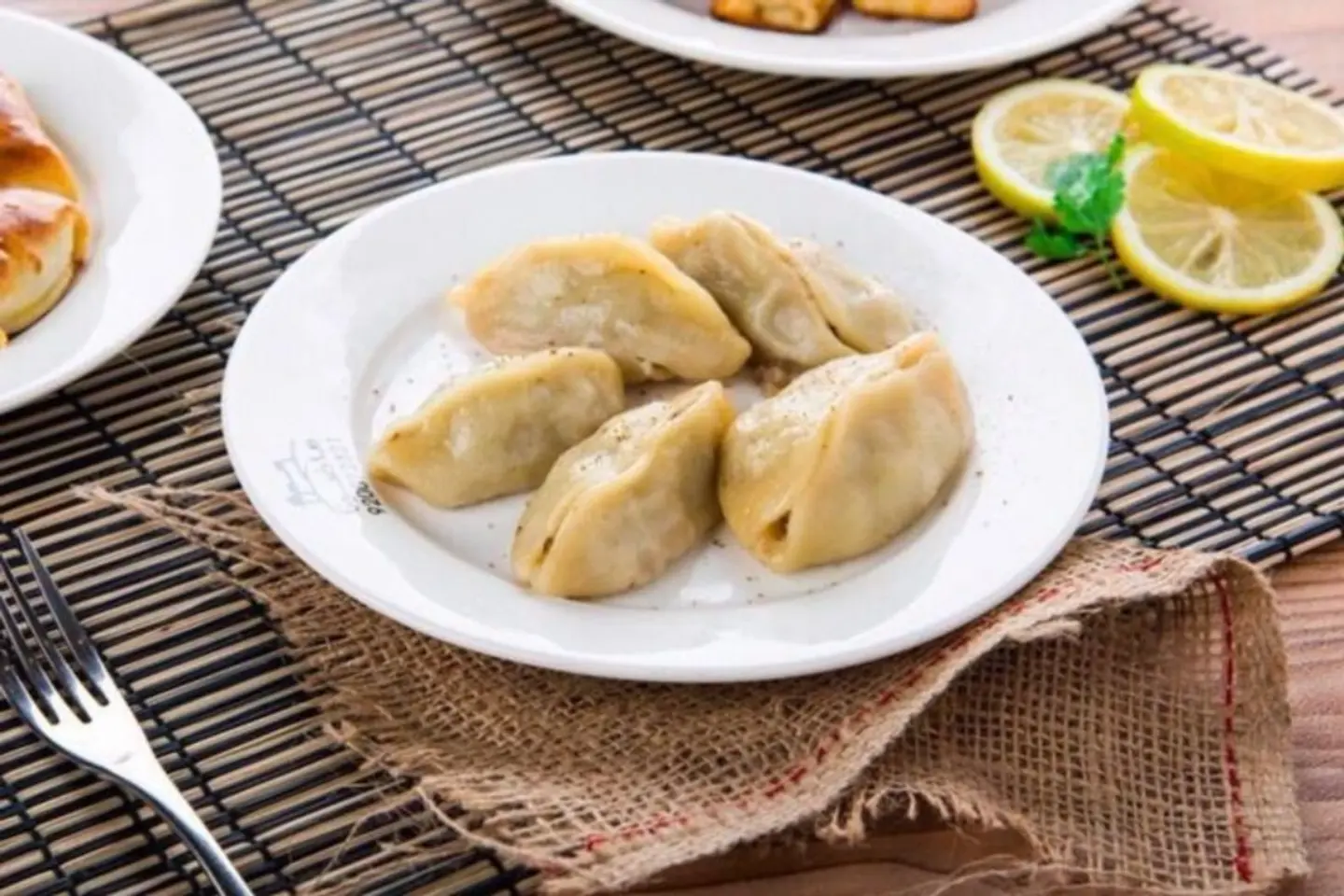 منتوا
