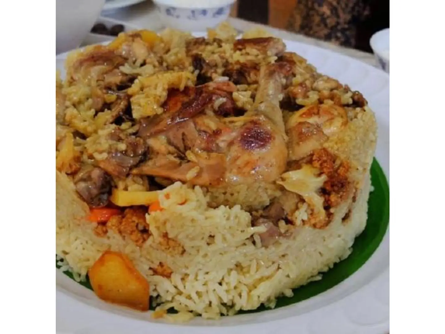 نصف دجاج مقلوبه