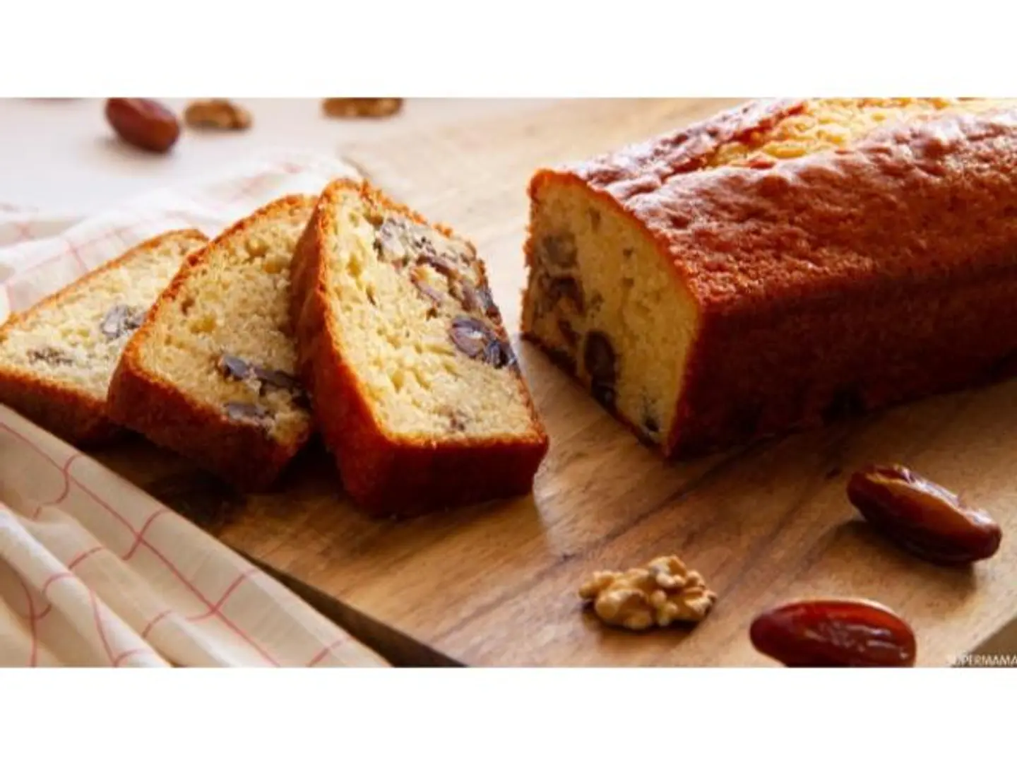 Dates Cake