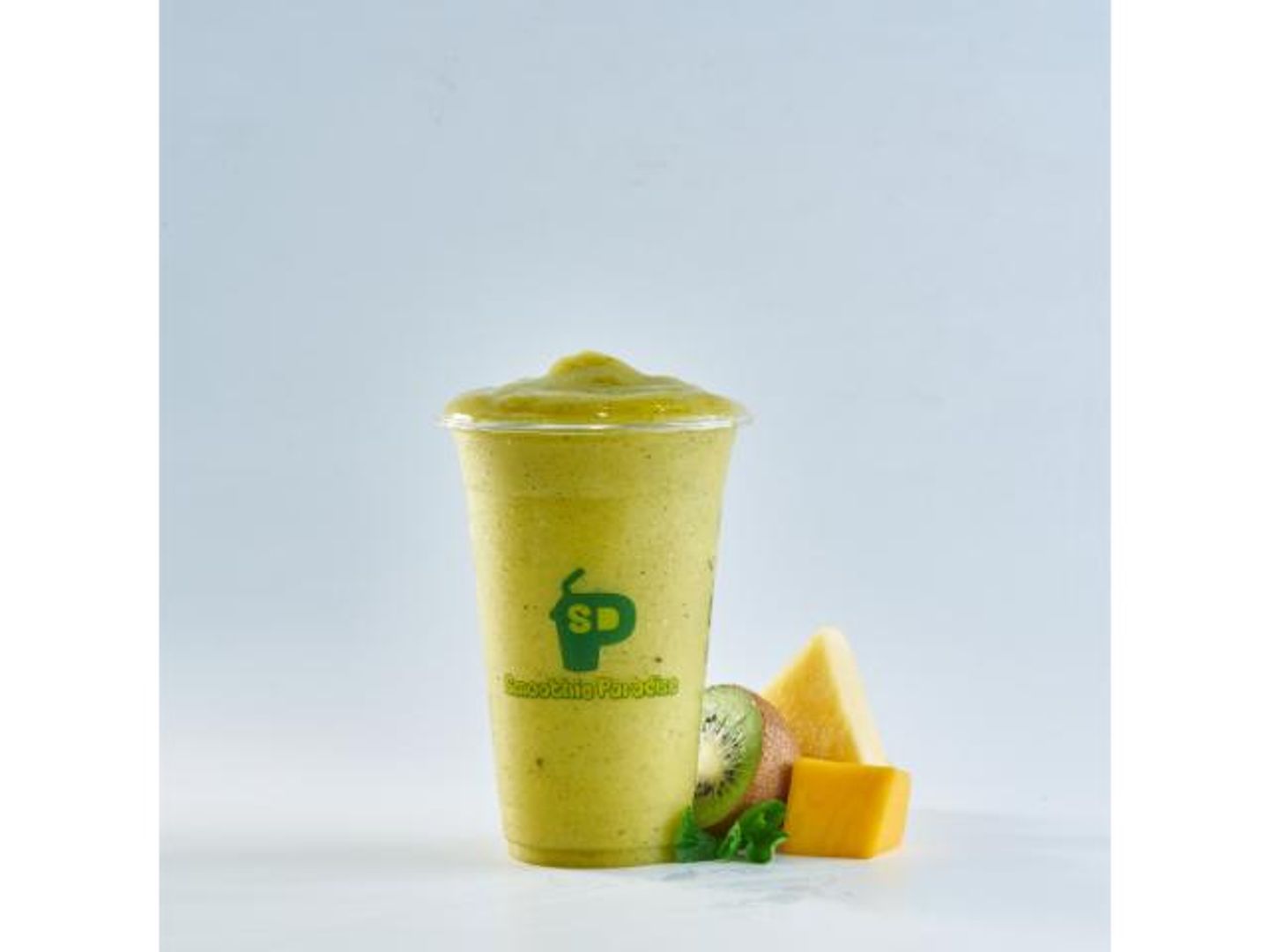 Smoothie Mango Kiwi Mint Pineapple