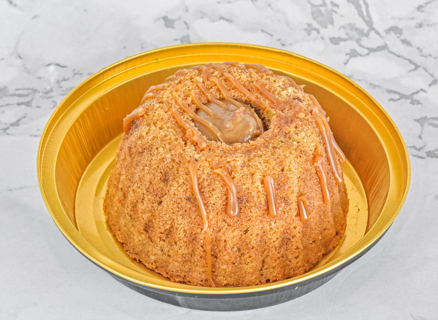 Molten Dates Cake