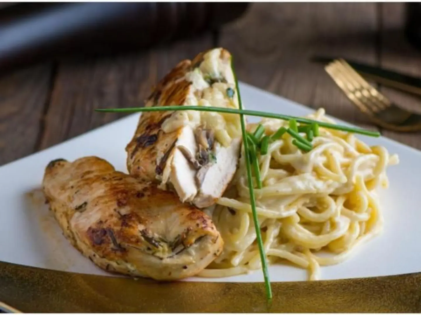 باستا روستا دجاج