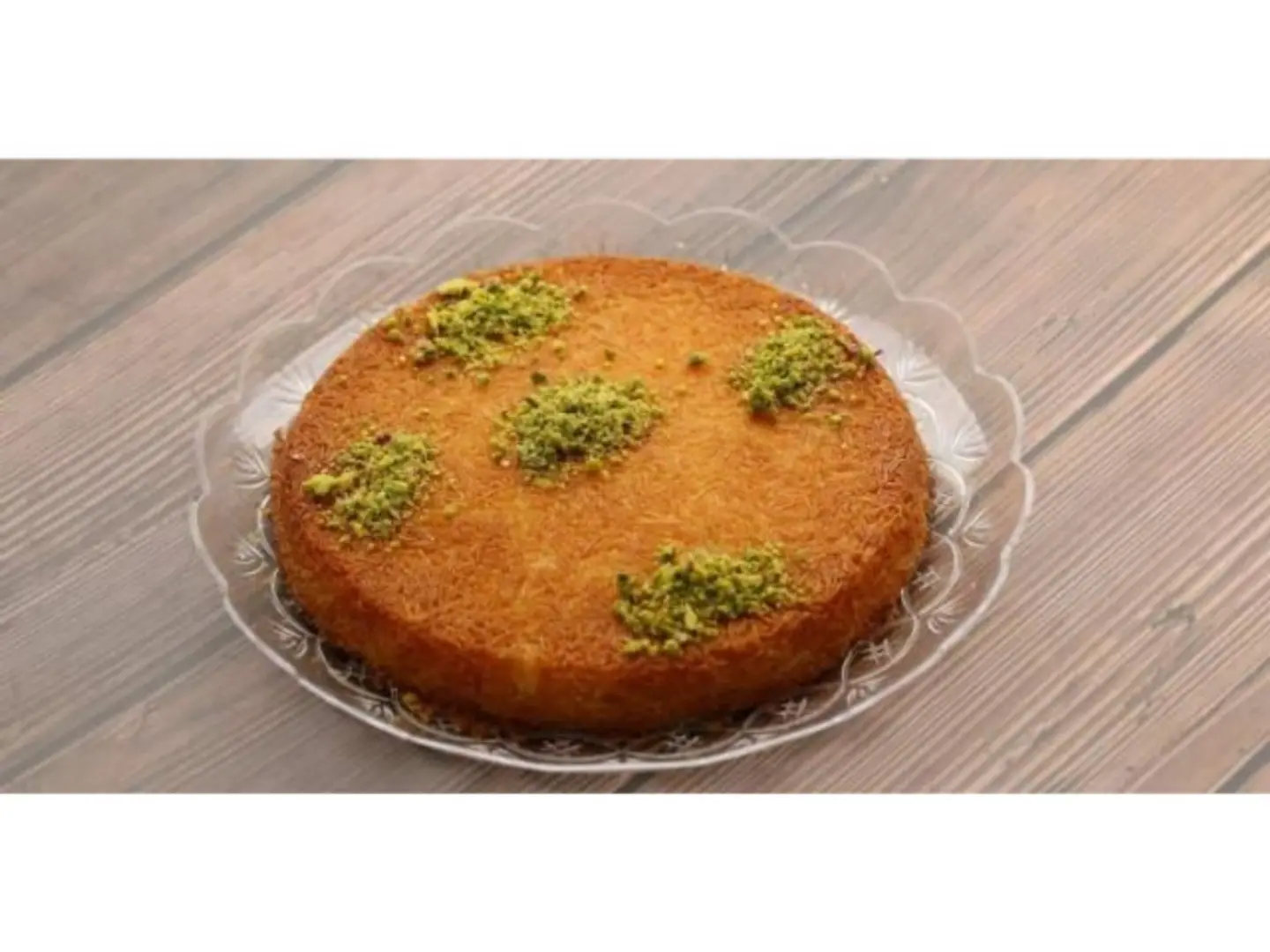 Kunafah With Cream And Nuts