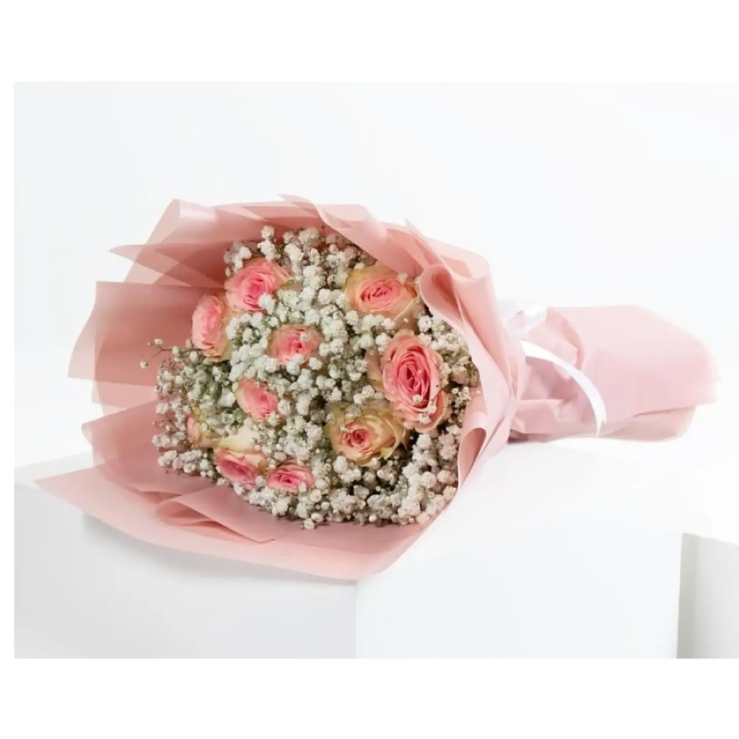 باقة أنوثة الزهر