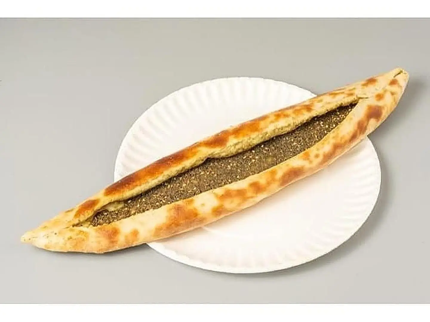 فطيرة لبنه بالزعتر