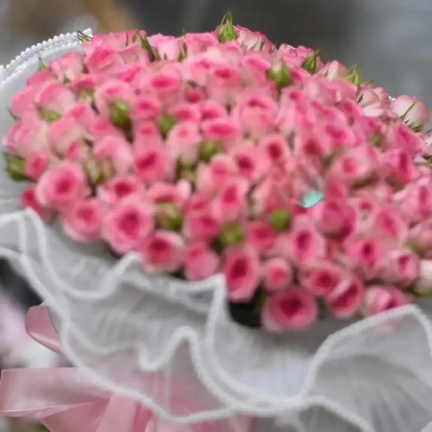 Rose Bouquet With Baby Roses 2