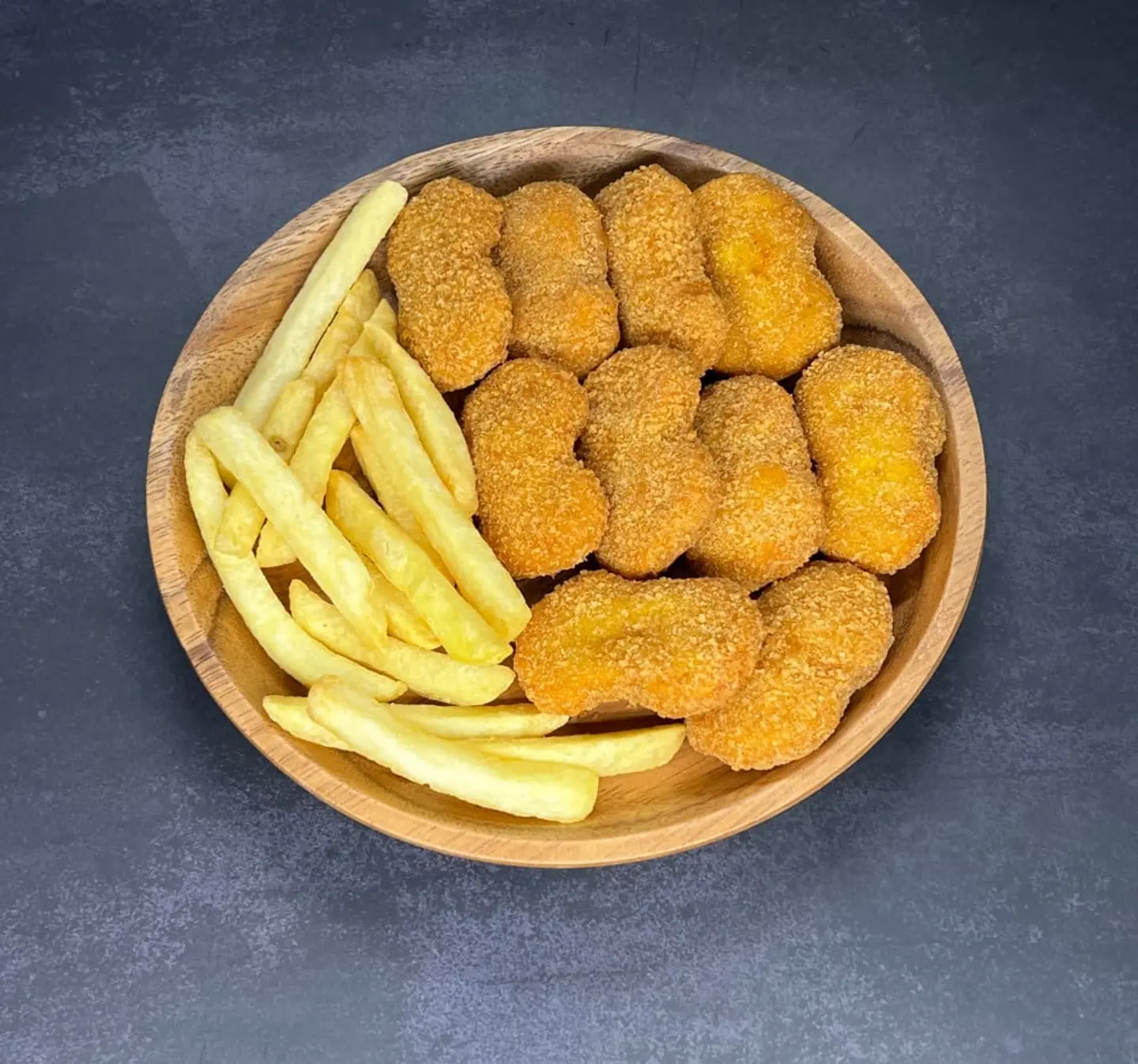ناجت طبق