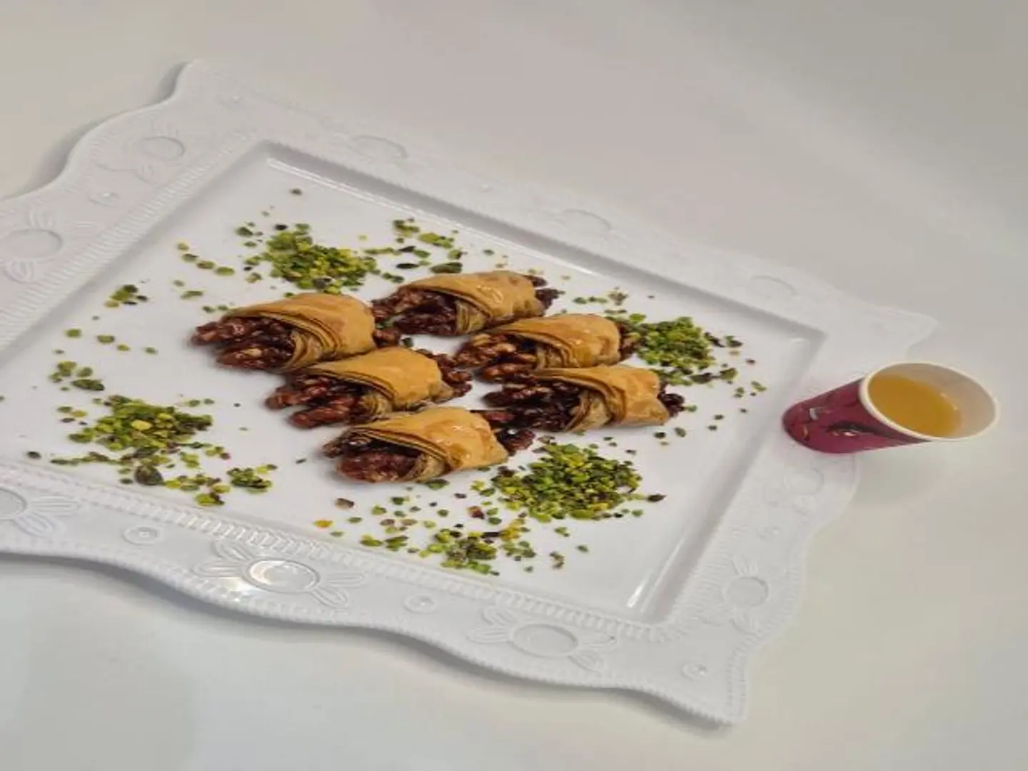 Baklava With Pistachio Camel Eye 250 G