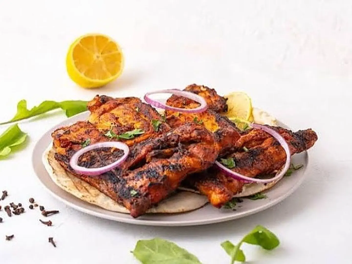 نصف دجاجة فحم