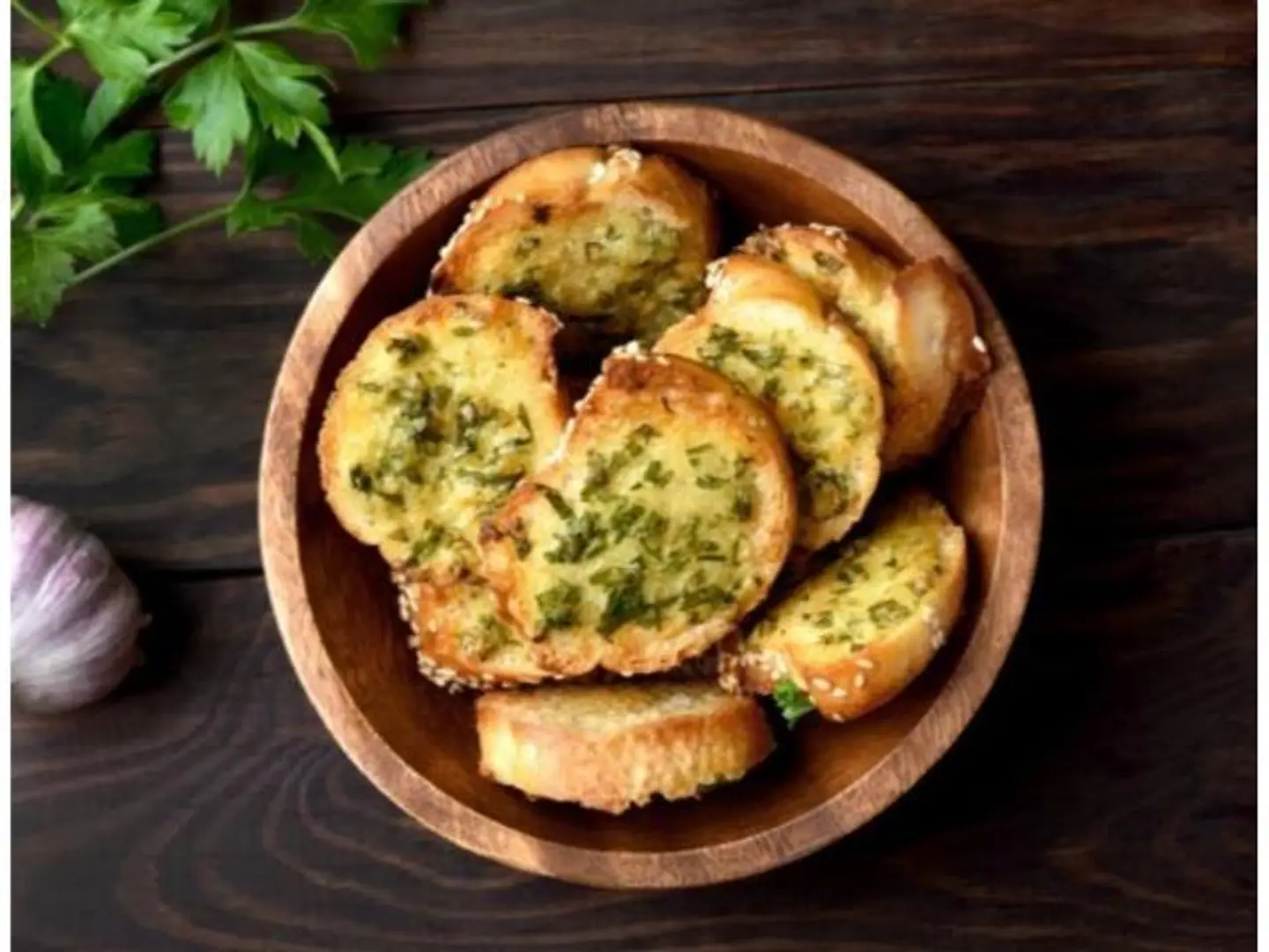 Garlic Bread With Mozzarella