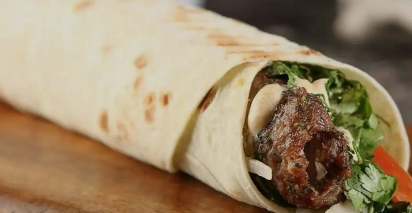 ساندويتش كباب صنعاني