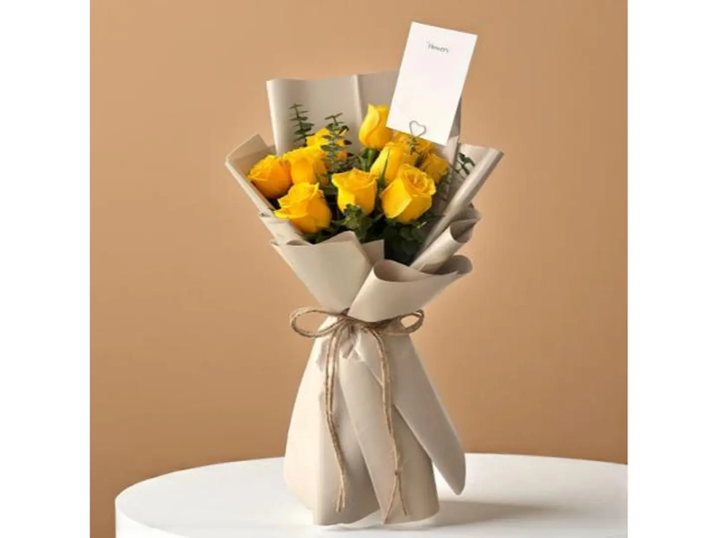 باقة في عينيك وجدت وطني وبين يديك أماني