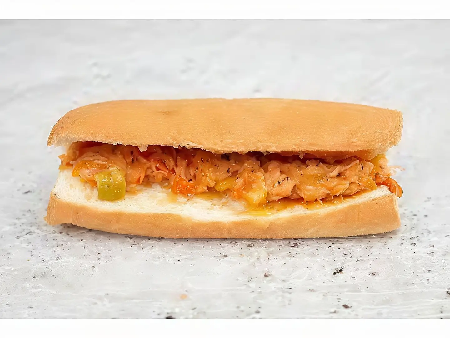 ساندويتش تونه مميز