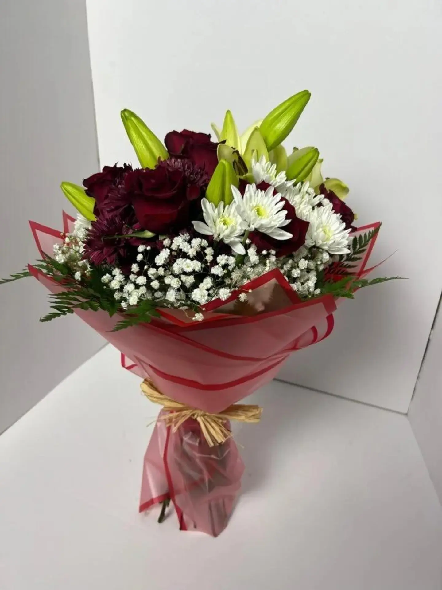 Small Hand Bouquet Red