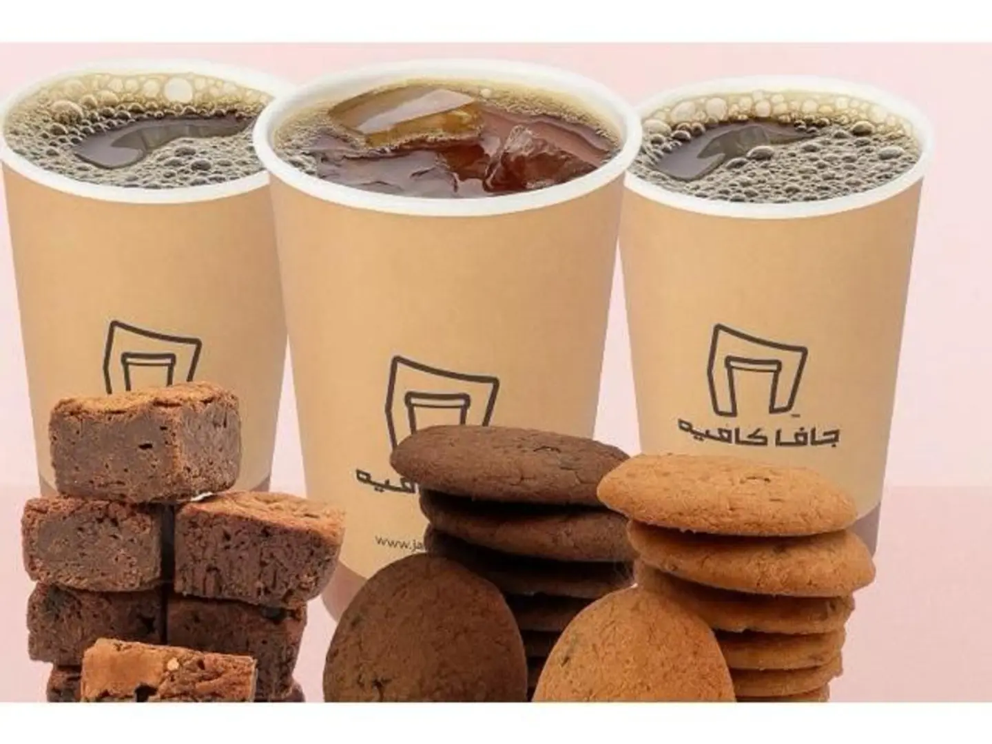 3 بلاك كوفي + حلى