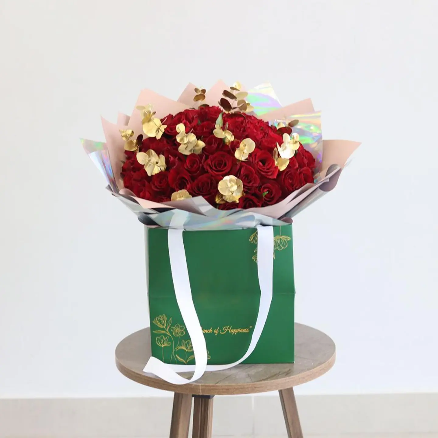 Red Rose Throne Bouquet