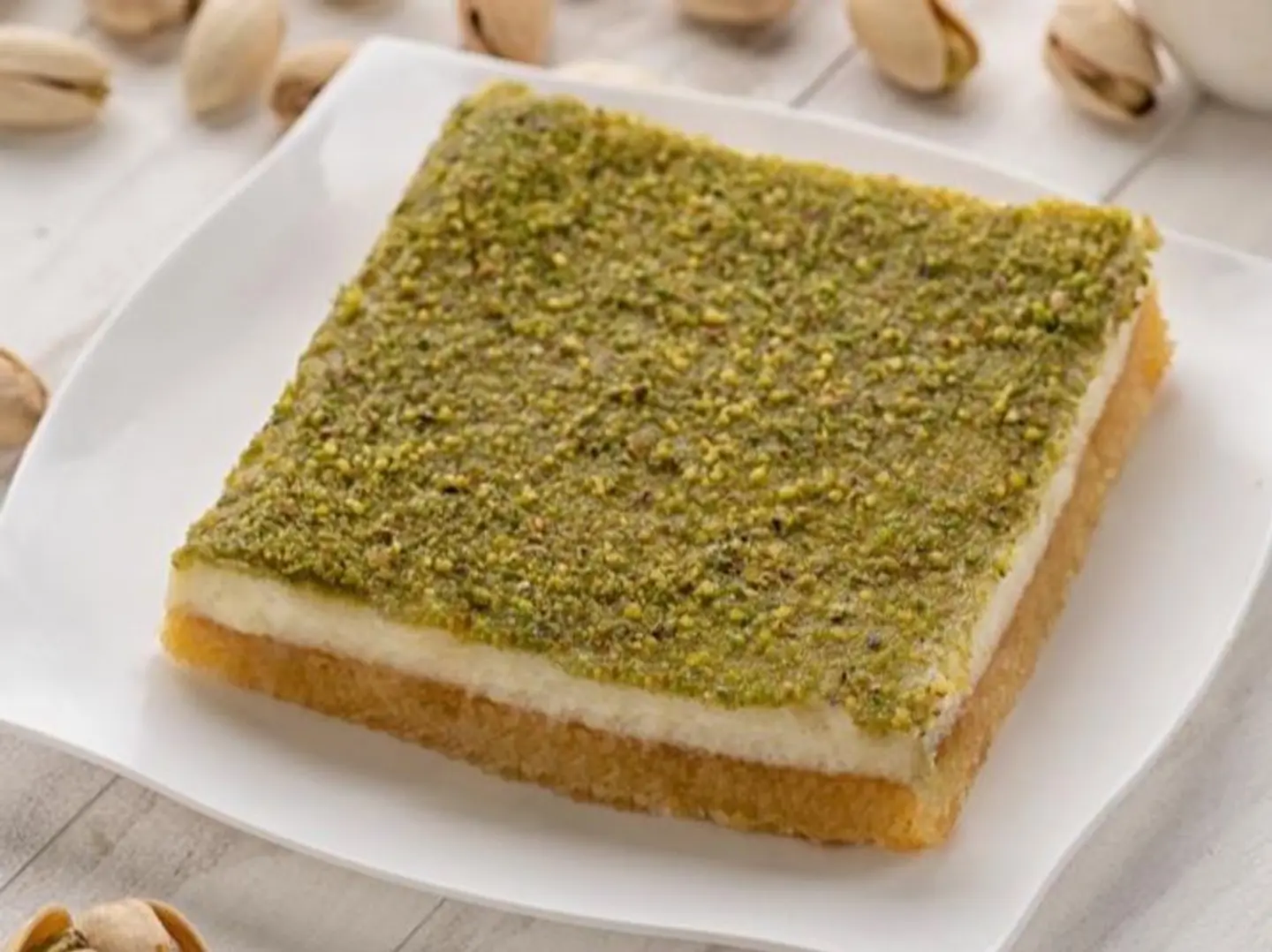 بسبوسة تشيز بيستاشيو