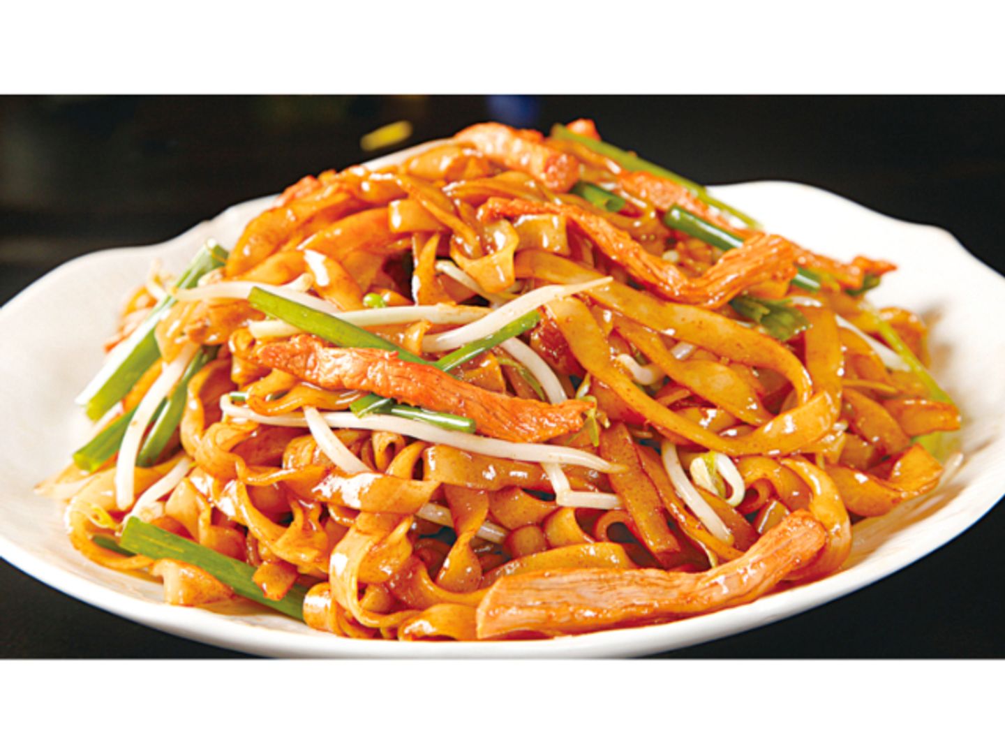 Stir Fried Beef Rice Noodles