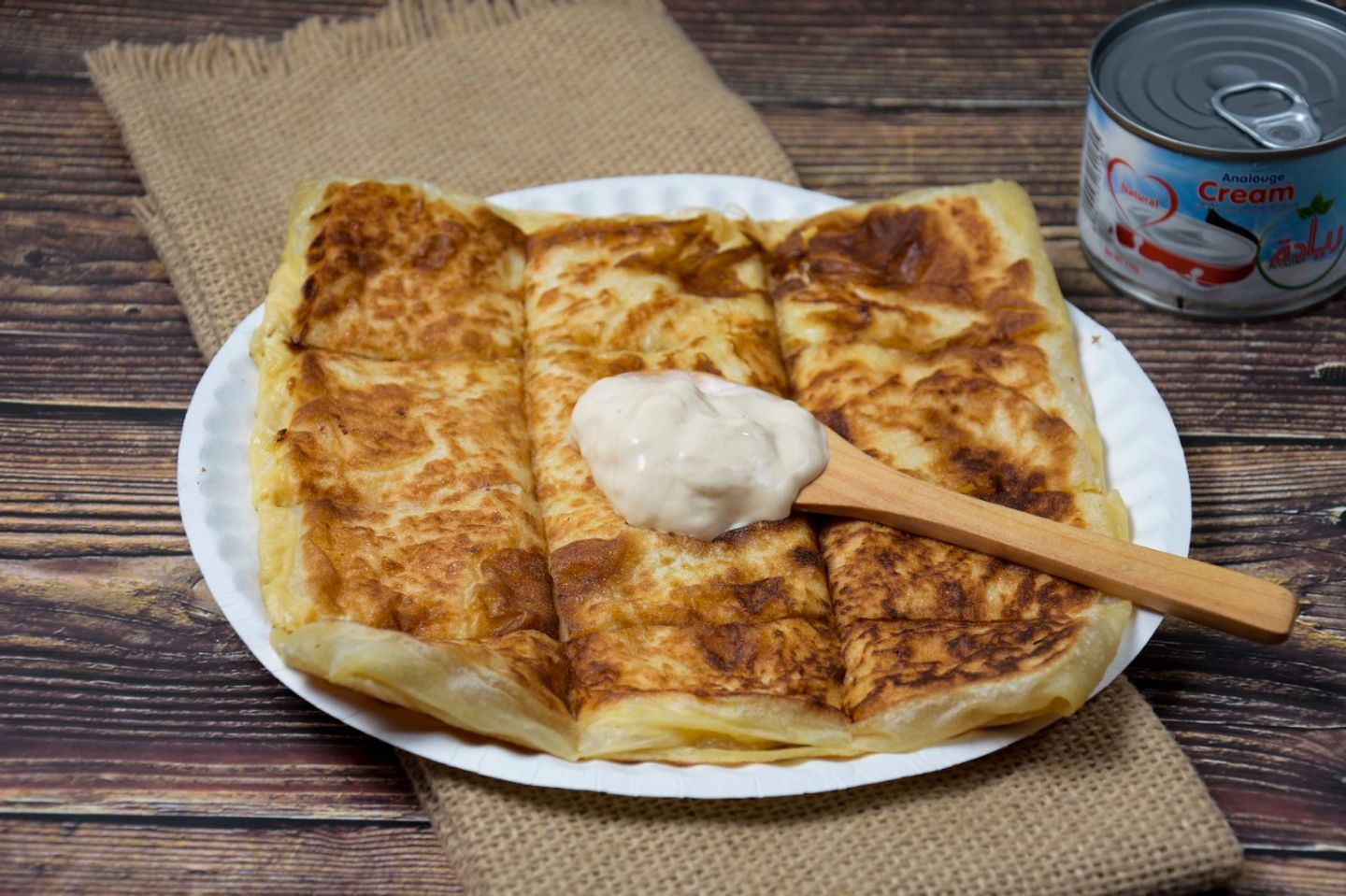 مطبق حالي بالقشطة