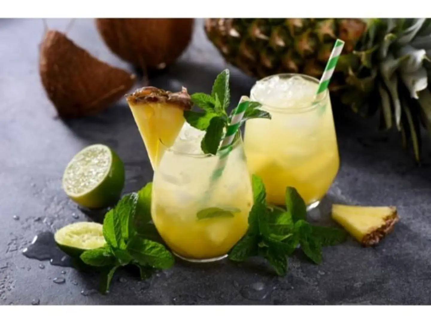 Pineapple And Lemon Mojito