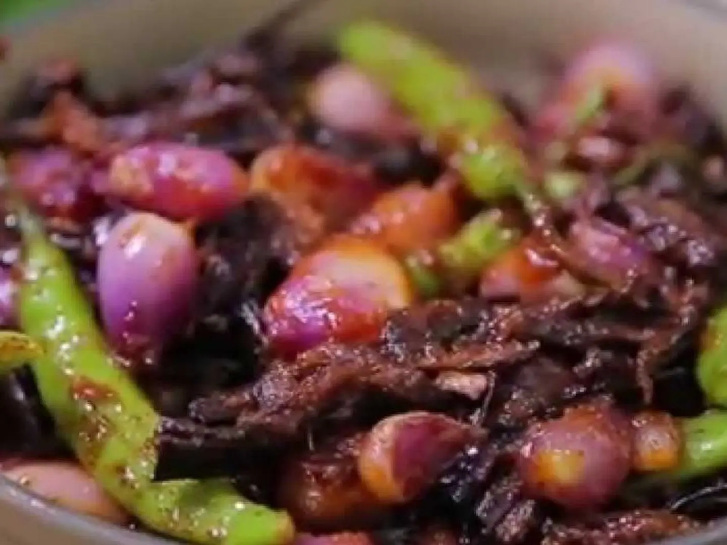 Birjal Moju (Deep Fried) With Small Onions