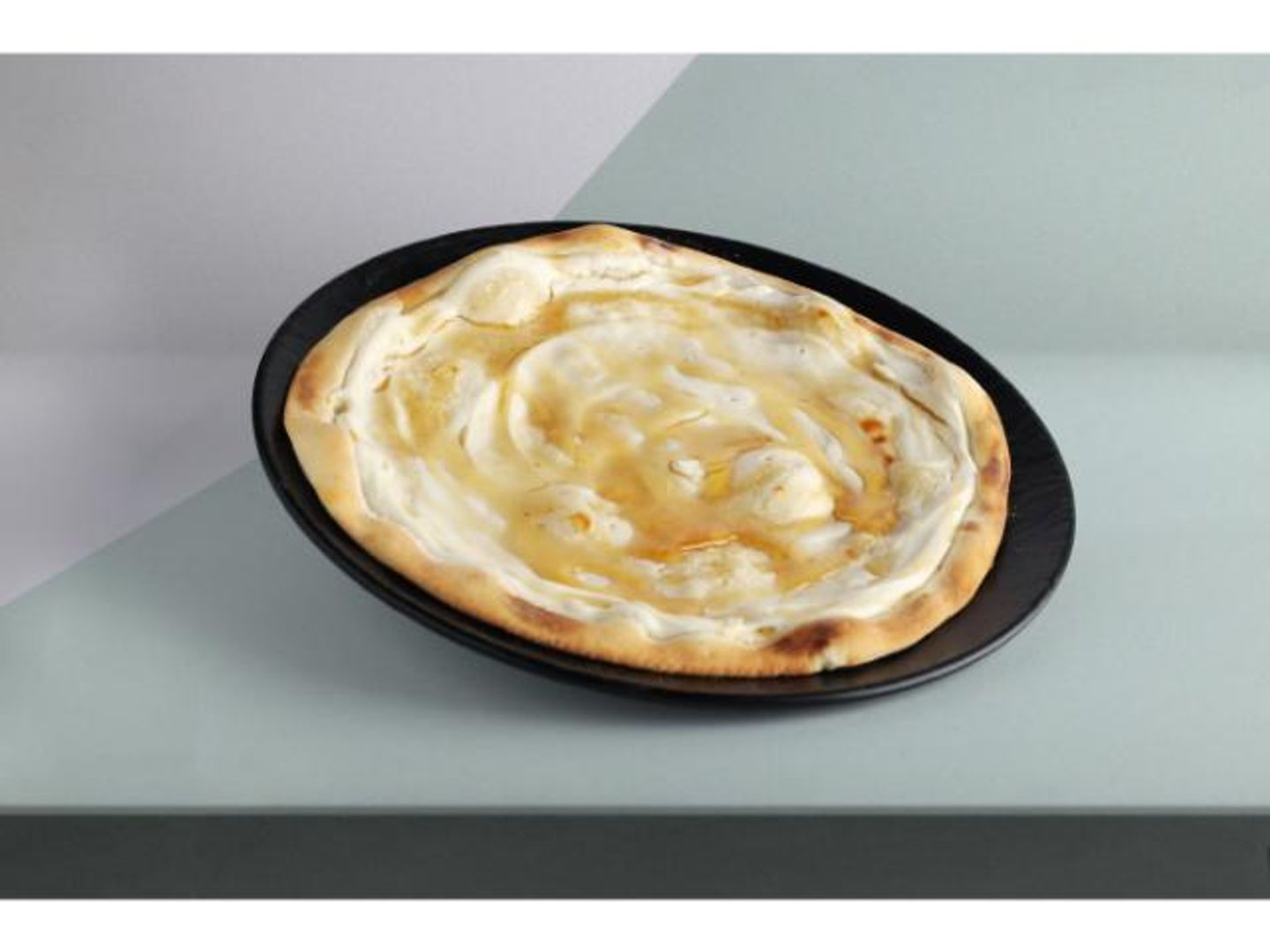 Manakish Labneh Honey