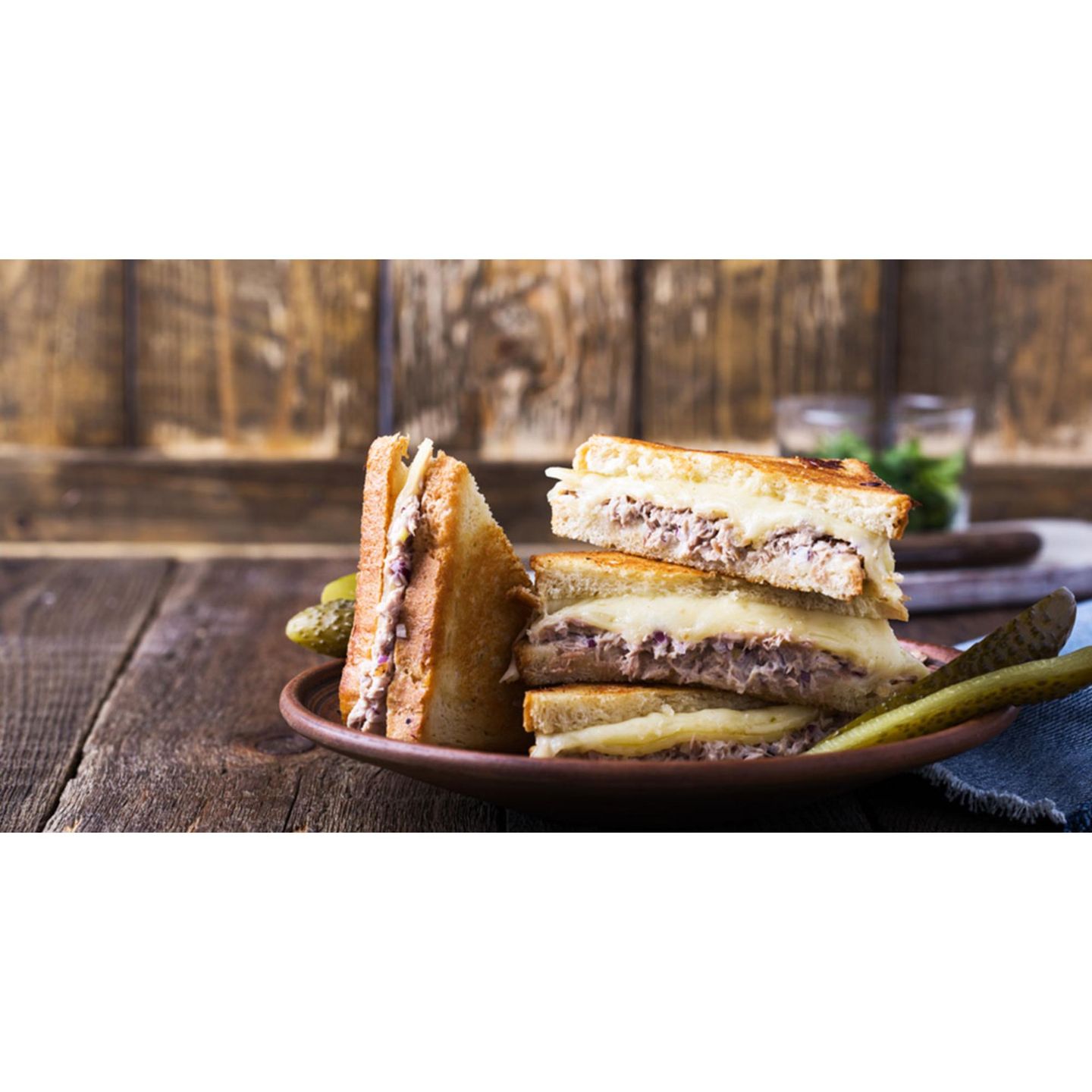 Tuna Sandwich With Cheese