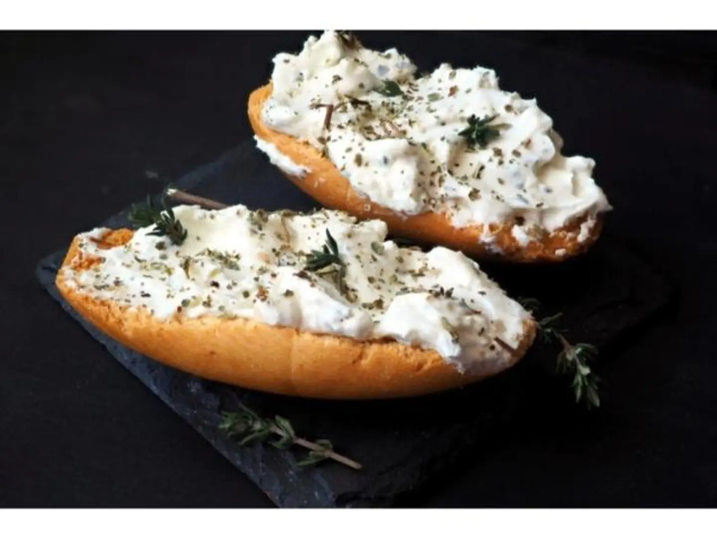 Labneh With Thyme Sandwich