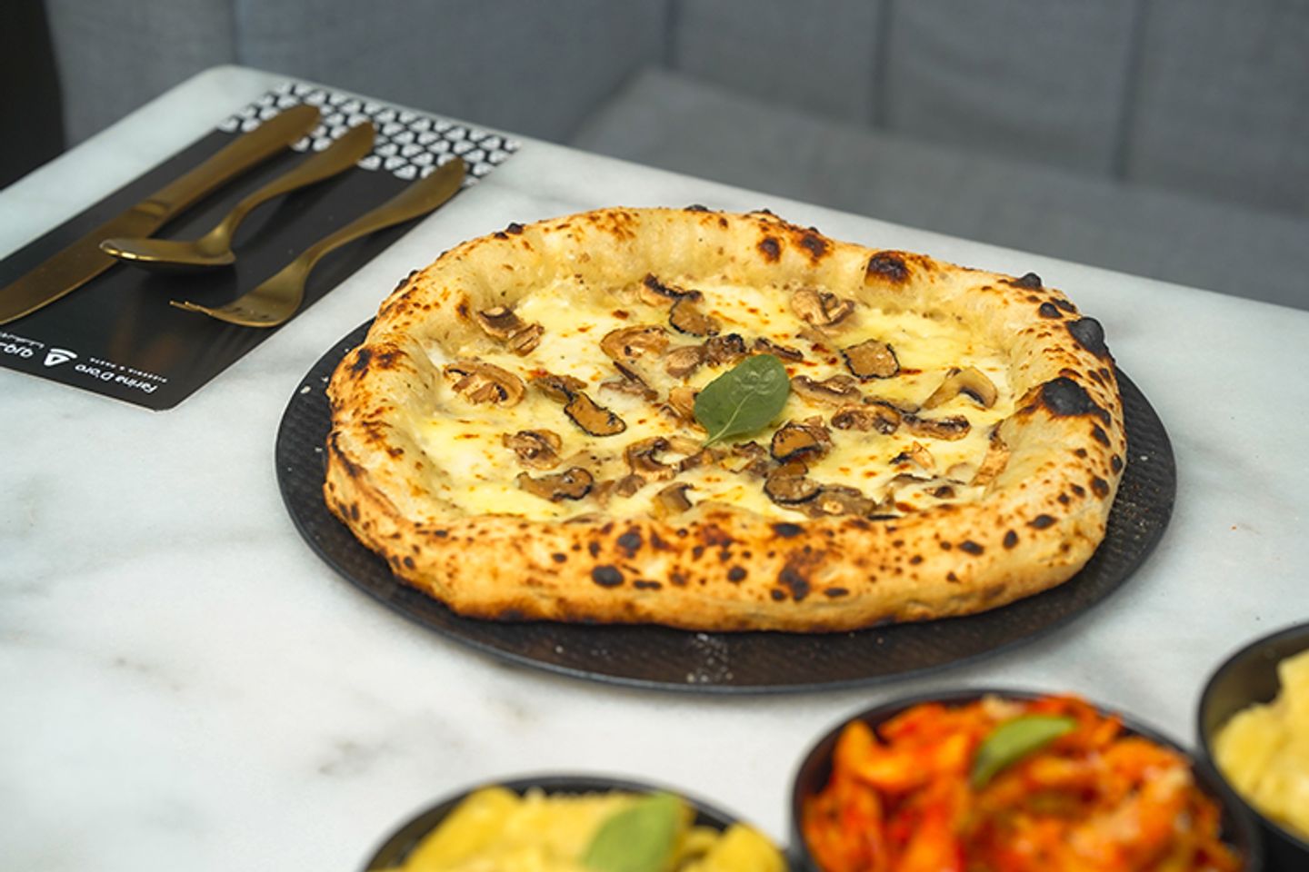 Naimi Pizza
