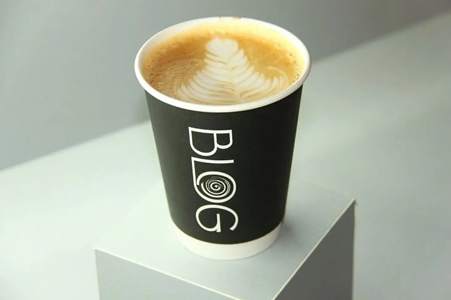 سبانش لاتيه حار