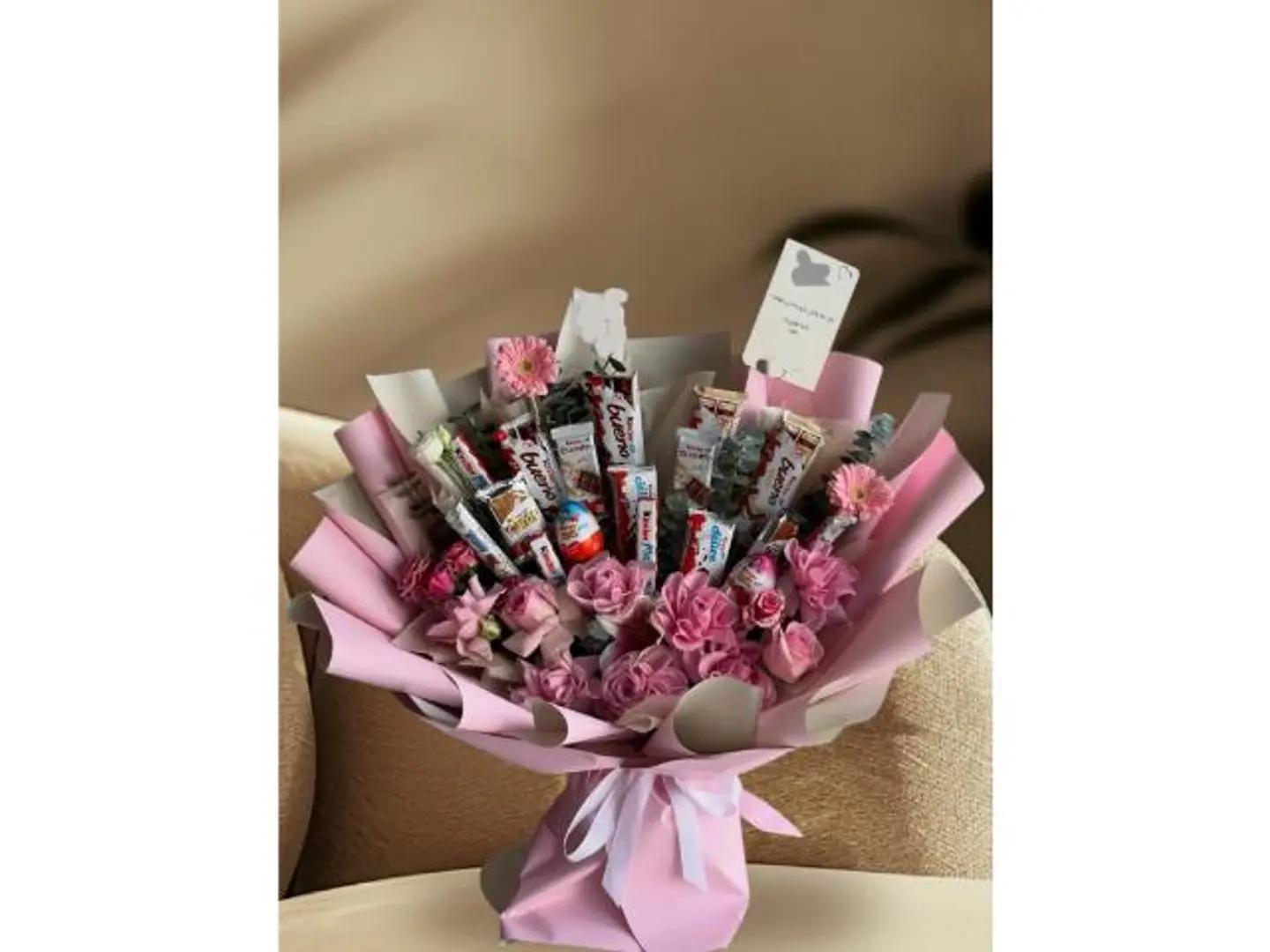 حلا كندر مع ورد وردي